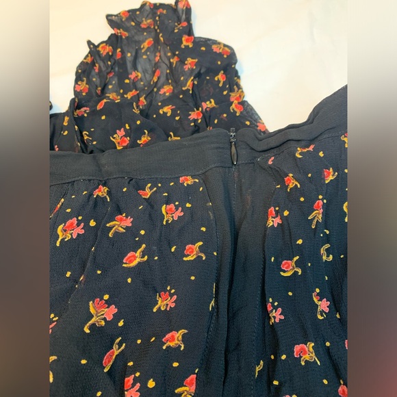 Vintage April Cornell Women’s Skirt XS/S Asymmetrical Hem Dark Floral Whimsigoth - Picture 5 of 8